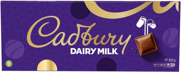 Cadbury Dairy Milk Chocolate Gift Bar, Extra-Large, Rich Taste, Suitable for Vegetarians, Sustainable Cocoa, 850 g